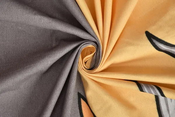 Brown_210_Tc_Glace_Cotton_Self_Design_Fitted_(Elastic)_Bedsheet_(Pack_Of_1)