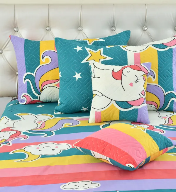King_Flat_230_TC_Floral_Bedsheet__(Pack_of_1,_Multicolour_(1_Bedsheet_+_2_Pillow_Covers_+_2_Cushion_Cover_with_filler)