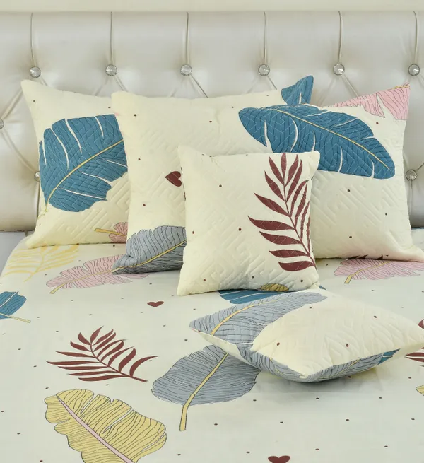 King_Flat_230_TC_Floral_Bedsheet__(Pack_of_1,_Beige_(1_Bedsheet_+_2_Pillow_Covers_+_2_Cushion_Cover_with_filler)