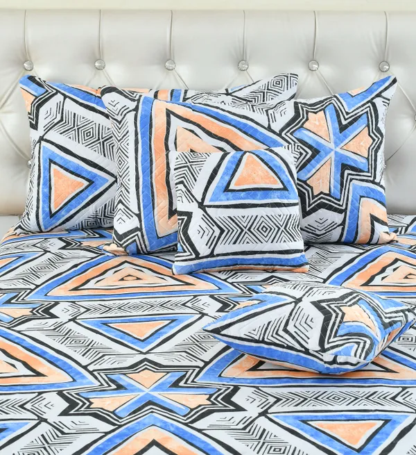 King_Flat_230_TC_Floral_Bedsheet__(Pack_of_1,_Blue_(1_Bedsheet_+_2_Pillow_Covers_+_2_Cushion_Cover_with_filler)