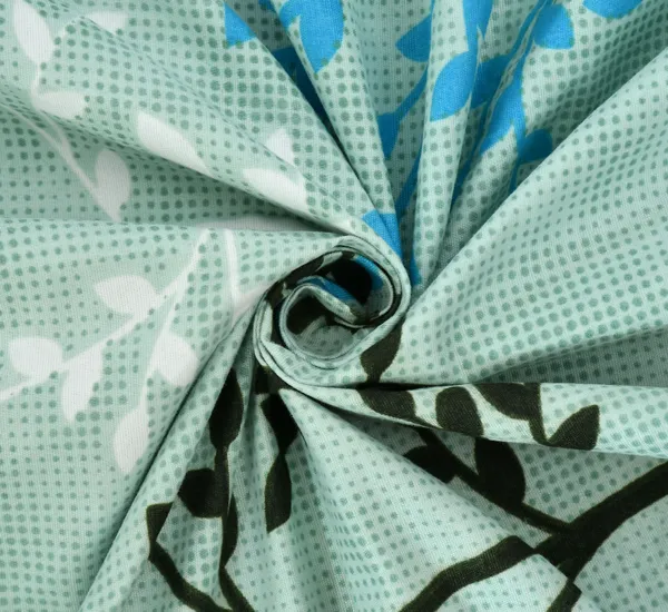 King_Flat_230_TC_Floral_Bedsheet__(Pack_of_1,_Green_(1_Bedsheet_+_2_Pillow_Covers_+_2_Cushion_Cover_with_filler)