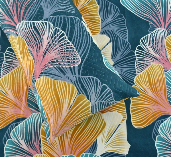 King_Flat_230_TC_Floral_Bedsheet__(Pack_of_1,_Multicolour_(1_Bedsheet_+_2_Pillow_Covers_+_2_Cushion_Cover_with_filler)