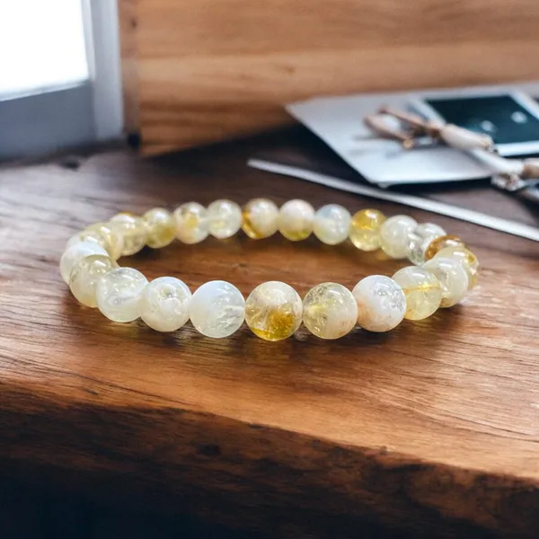 Attract_Abundance_And_Prosperity_With_Citrine_Bracelet