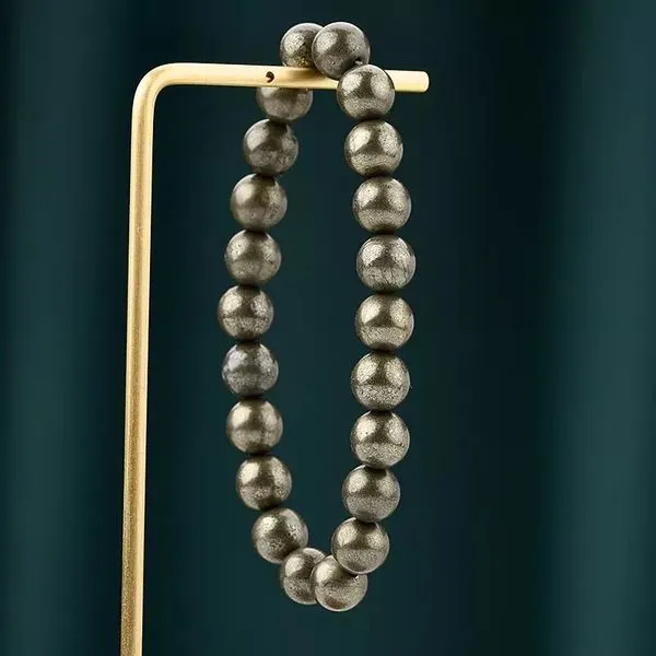 Spark_Success_And_Strength_With_Pyrite_Bracelet