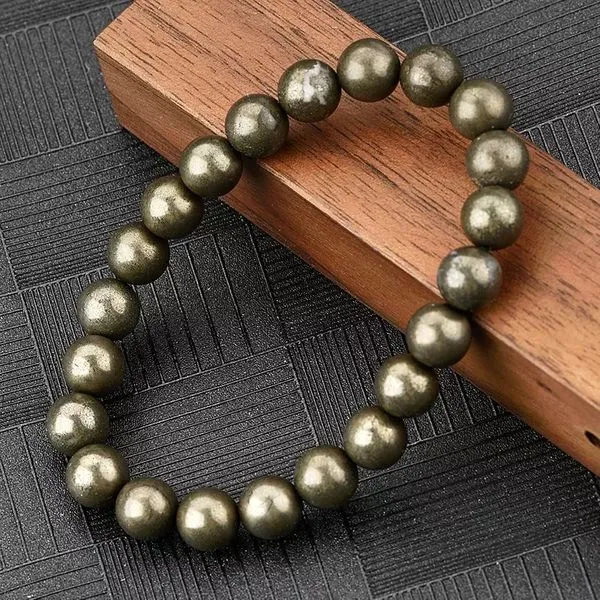 Spark_Success_And_Strength_With_Pyrite_Bracelet
