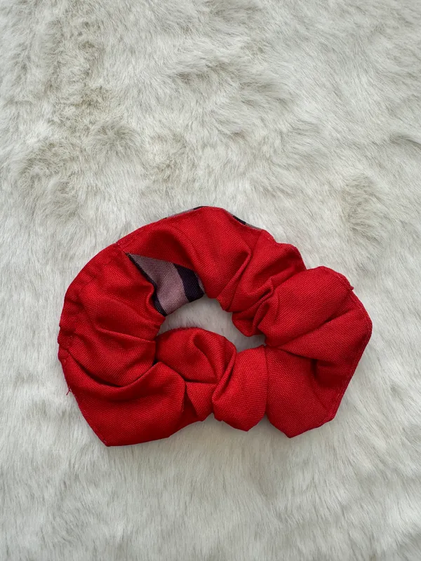 Crimson_Eclipse_Reyon_Co-Ord_Set_with_Matching_Free_Scrunches