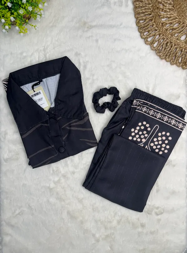 Midnight_Palm_Rayon_Co-Ord_Set_with_Free_Matching_Scrunchies