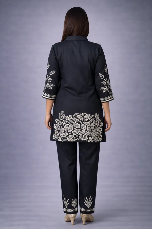 Midnight_Palm_Rayon_Co-Ord_Set_with_Free_Matching_Scrunchies