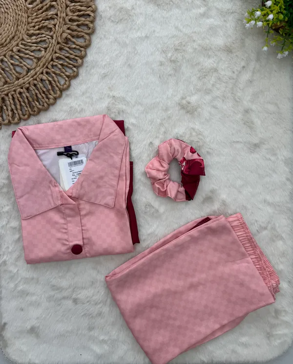 Blush_Berry_Reyon_Co-Ord_Set_with_Matching_Free_Scrunches