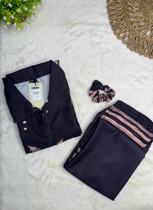 Ebony_Petal_Rayon_Co-Ord_Set_with_Free_Matching_Scrunchies