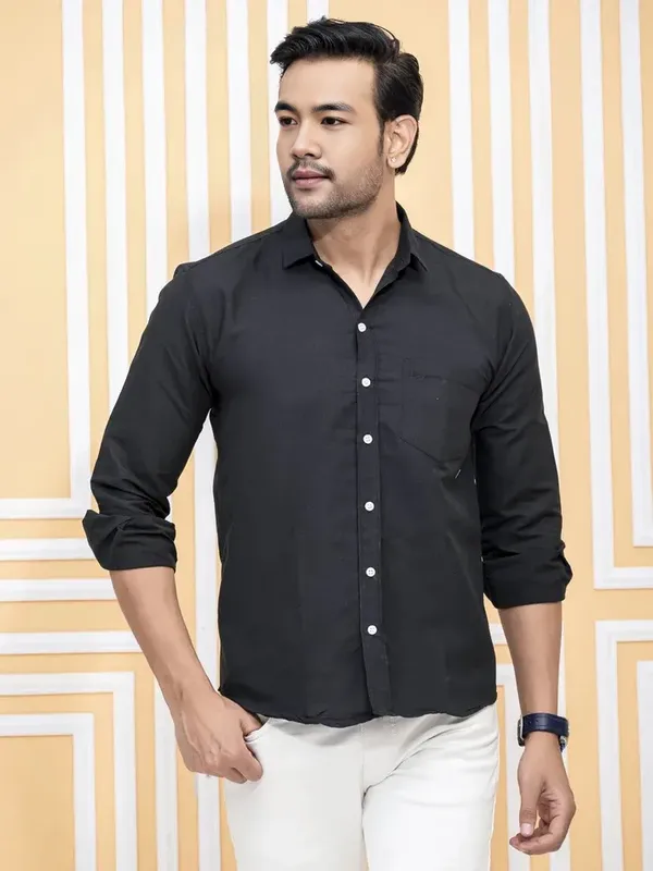 Black_Cotton_Blend_Premium_Shirt_For_Men