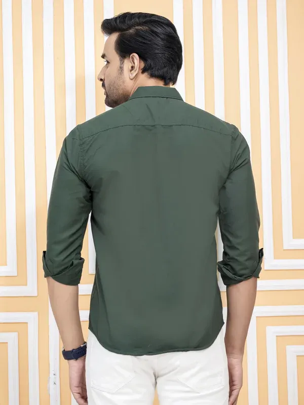 Green_Cotton_Blend_Premium_Shirt_For_Men