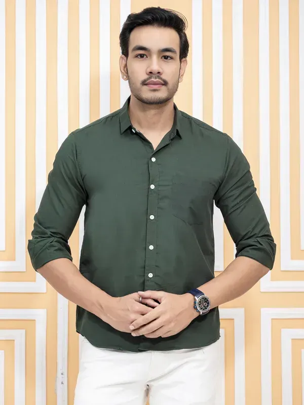 Green_Cotton_Blend_Premium_Shirt_For_Men