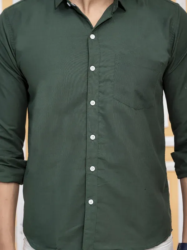 Green_Cotton_Blend_Premium_Shirt_For_Men