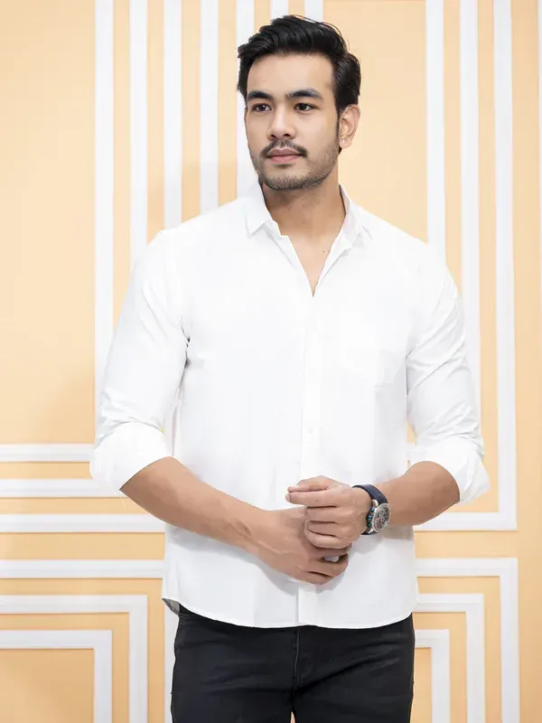 White_Cotton_Blend_Premium_Shirt_For_Men