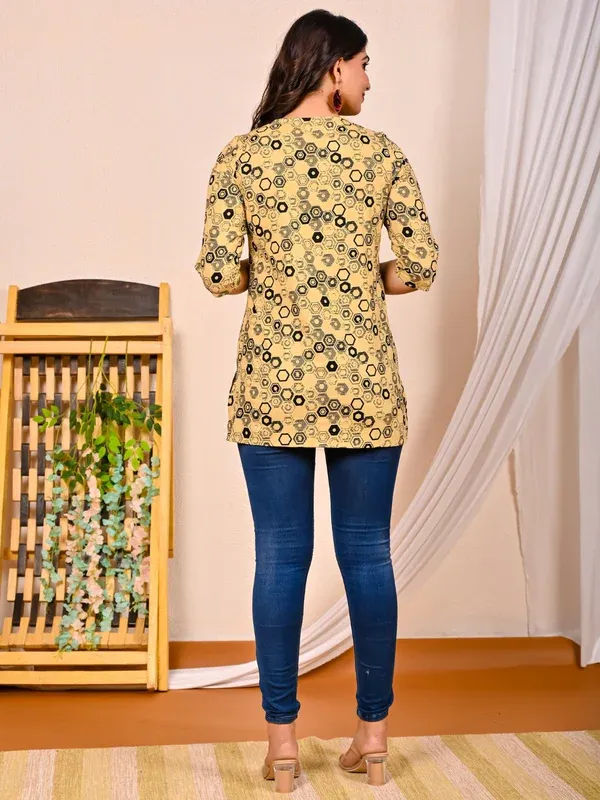 Cream_Cotton_Blend_Premium_Short_Kurti_For_Women_&_Girls