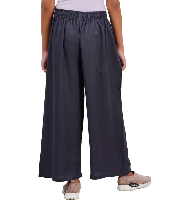 Charcoal_Grey_Stylish_Rayon_Blend_Girls_Palazzo_Pants,_Skin_Friendly,_Party_&_Outdoor_Wear,_Solid_Flowy,_Mild_Shine_-_Regular_Fit,_Full_Length