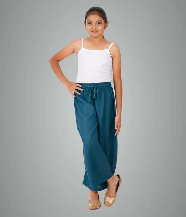 Peacock_Green_Stylish_Rayon_Blend_Girls_Palazzo_Pants,_Skin_Friendly,_Party_&_Outdoor_Wear,_Solid_Flowy,_Mild_Shine_-_Regular_Fit,_Full_Length