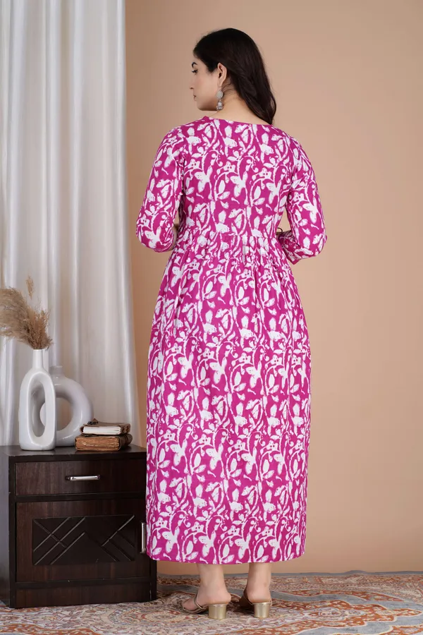 Maroon_Cotton_Blend_Floral_Print_Casual_Regular_Fit_Round_Neck_Anarkali_Gown_For_Women