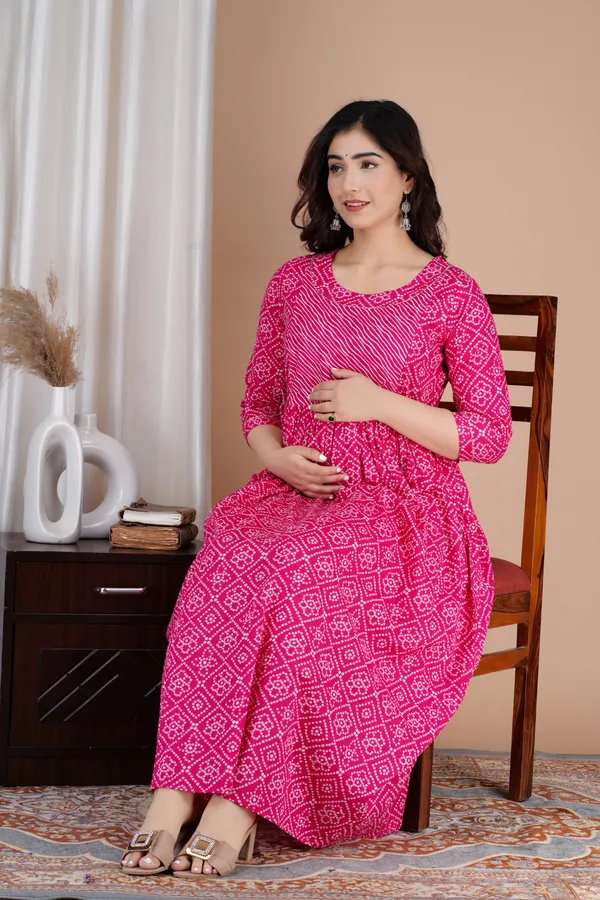 Pink_Cotton_Blend_Floral_Print_Casual_Regular_Fit_Round_Neck_Maternity_Anarkali_Gown_For_Women