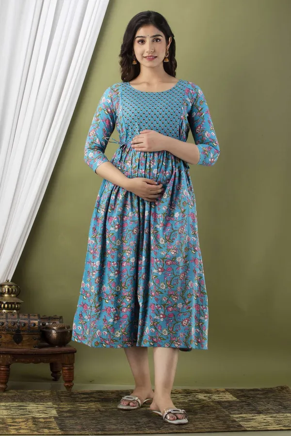 Blue_Pure_Cotton_Floral_Print_Casual_Regular_Fit_Round_Neck_Maternity_A-Line_Kurta_For_Women