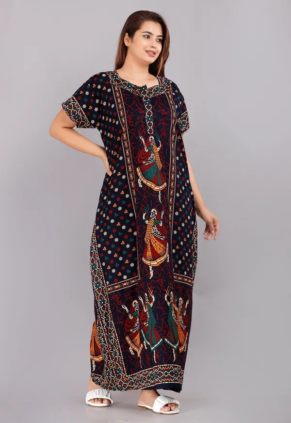 Blue_Cotton_Printed_Regular_Fit_Nighty_For_Women