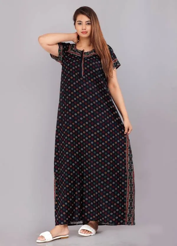 Black_Cotton_Printed_Regular_Fit_Nighty_For_Women