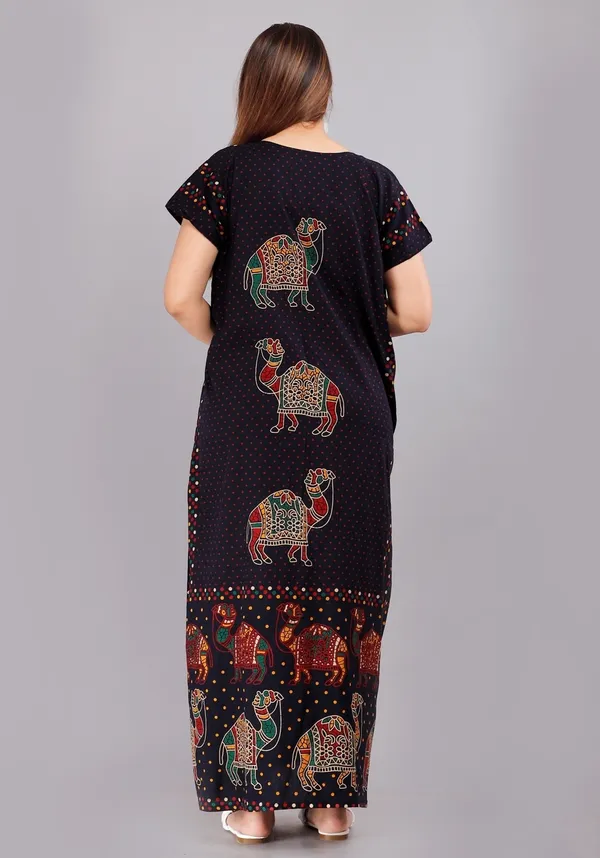 Blue_Cotton_Printed_Regular_Fit_Nighty_For_Women