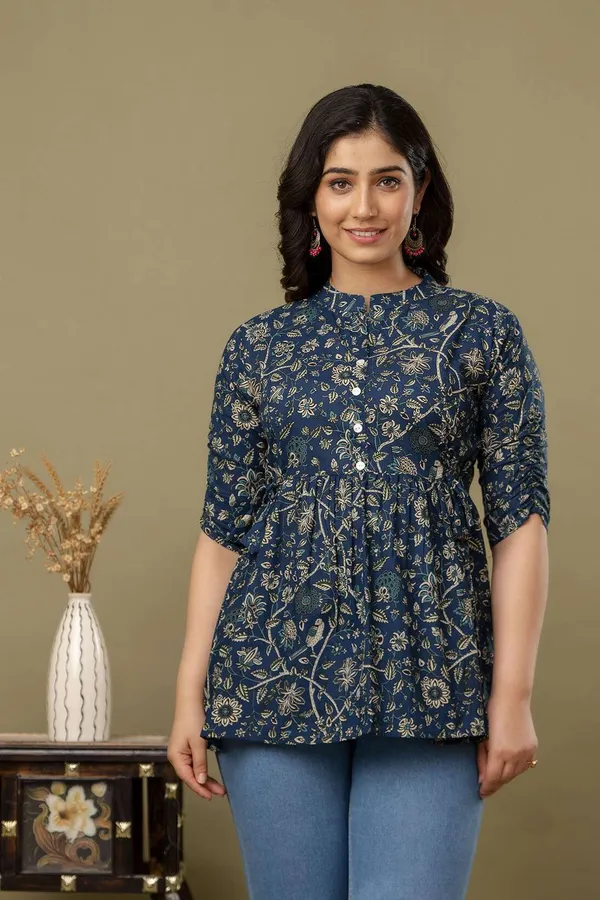 Light_Blue_Pure_Cotton_Printed_Mandarin_Collar_Regular_Fit_Top_For_Women