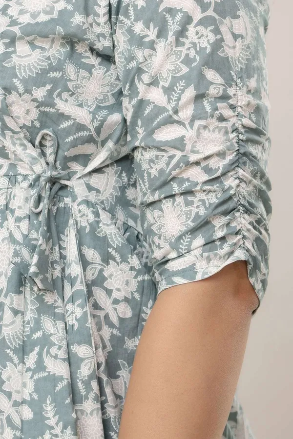 Grey_Pure_Cotton_Printed_Mandarin_Collar_Regular_Fit_Top_For_Women