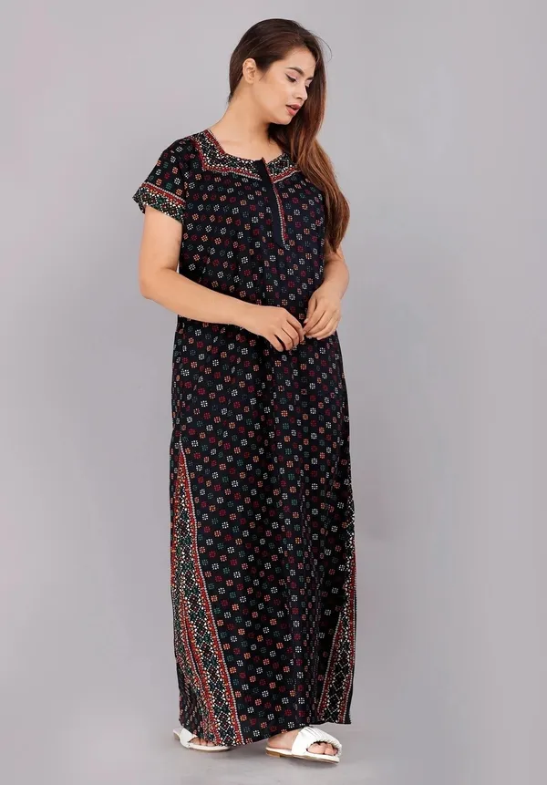Dark_Blue_Pure_Cotton_Printed_Regular_Fit_Nighty_For_Women