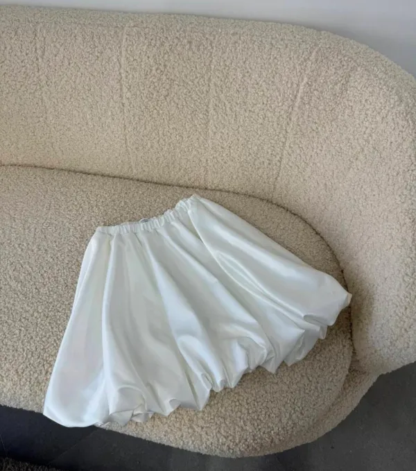 White_Overbust_Corset_With_Skirt