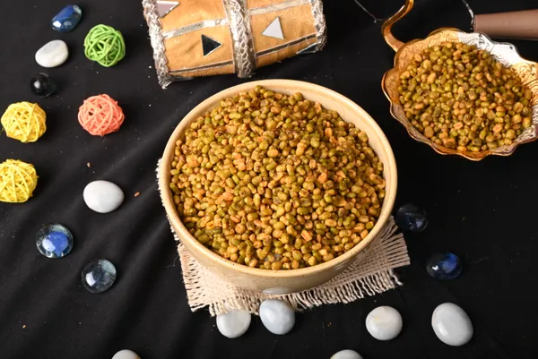 Premium_Pack_Of_2_Roasted_Moong_(250G_*_2)