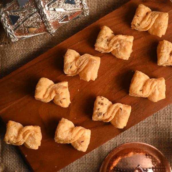 Premium_Pack_Of_2_Twister_Puff_(250G_*_2)