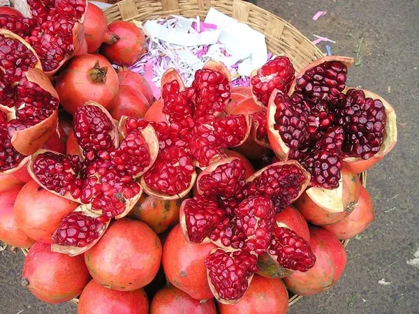 Bhagwa_Pomegranate_Plant_|_Air_Layered_High_Yield_Variety_|_Large_Sweet_Red_Fruits_|_Early_Fruiting_|_Healthy_Live_Plant_Guaranteed