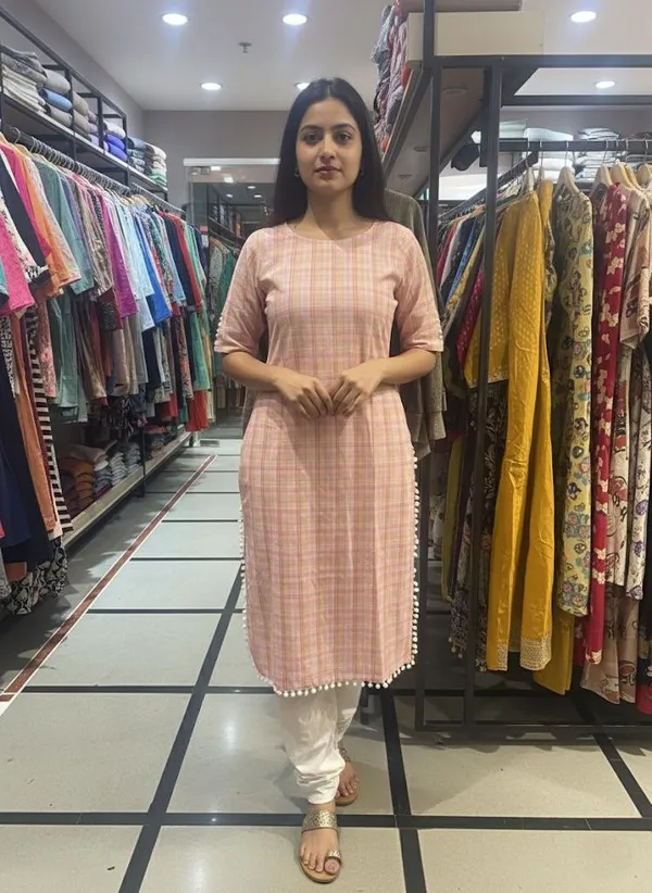 Pink_Checkered_Kurta_For_Women
