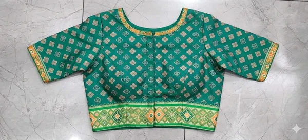 Pure_patola_silk_sarees_with_bloused