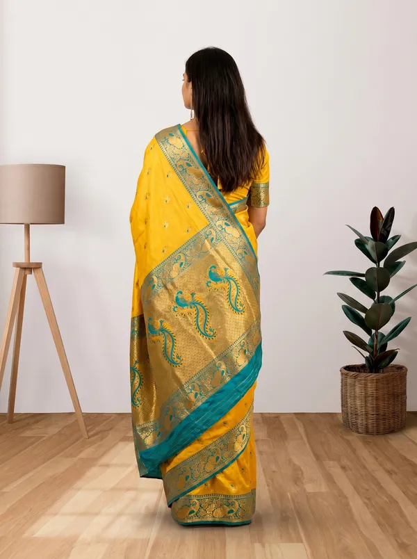 Women's_Kanjivaram_Banarasi_Silk_Saree_With_Blouse||Saree_For_Women||Designer_Saree||Traditional_Saree||Trending_Saree_With_Blouse