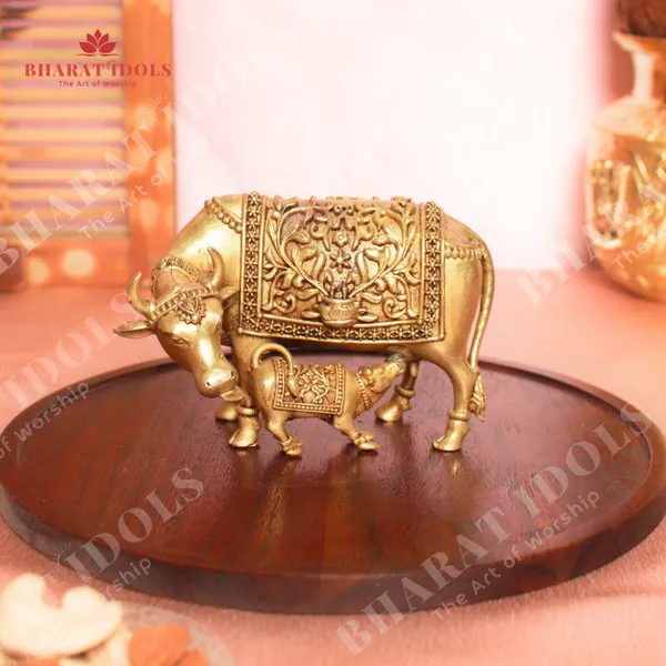 100%_Brass_Surabhi_Gau_Mata_Idol