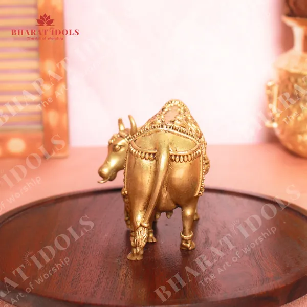 100%_Brass_Surabhi_Gau_Mata_Idol