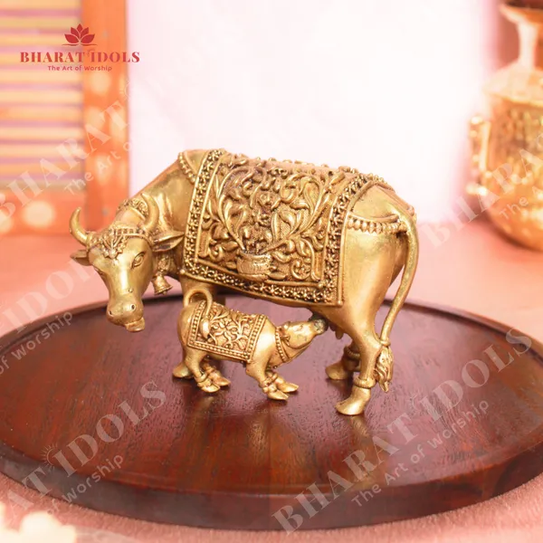 100%_Brass_Surabhi_Gau_Mata_Idol