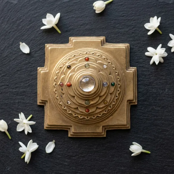 100%_Brass_Vastu_Shri_Yantra_-_3D