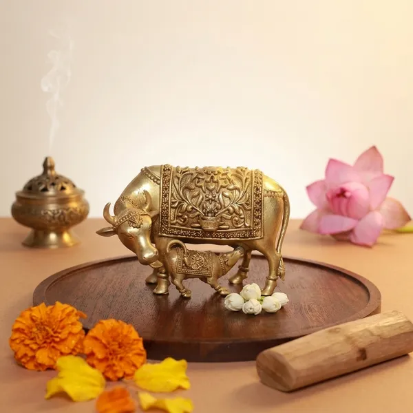 100%_Brass_Surabhi_Gau_Mata_Idol