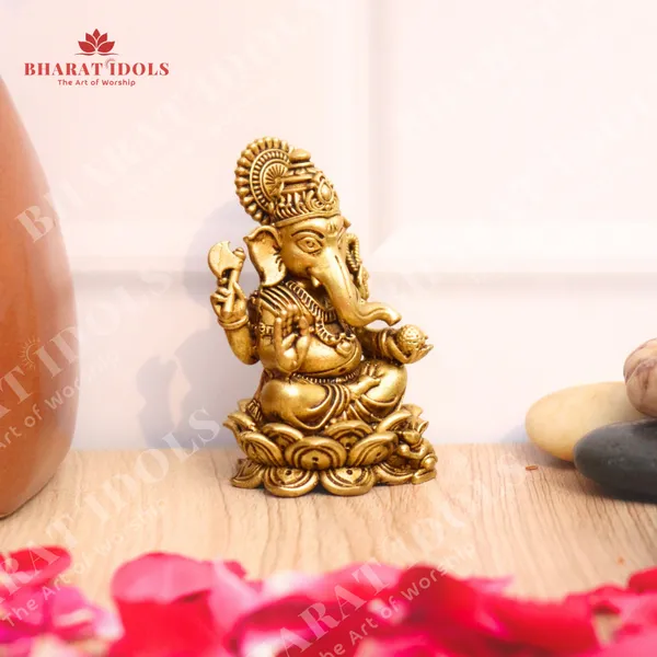 100%_Brass_Lambodra_Ganesha_Idol