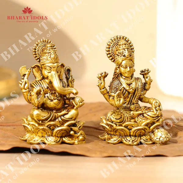 100%_Brass_Haripriya_Lakshmi_With_Lambodra_Ganesha_Pair_Idol