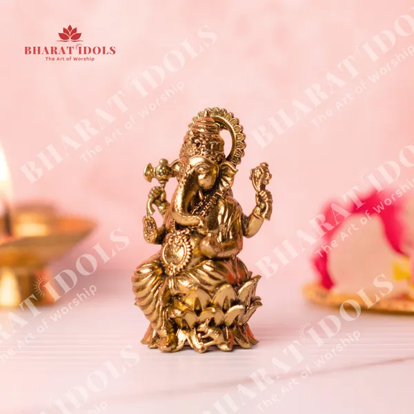 100%_Brass_Shri_Vinayaka_Ganesha_Idol