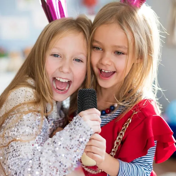 Rechargeable_Karaoke_Mic_with_Speaker_for_Singing_|_Wireless_Mini_Portable_Bluetooth_Speaker_with_Microphone_&_LED_Lights_|_Cute_Birthday_Gift_for_Kids_Musical_Toys_for_Boys,_Girls_and_Adults