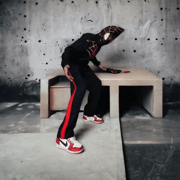 Black_Spiderman_Hoodie_–_Streetwear_Marvel_Zip-Up_|_Dubster