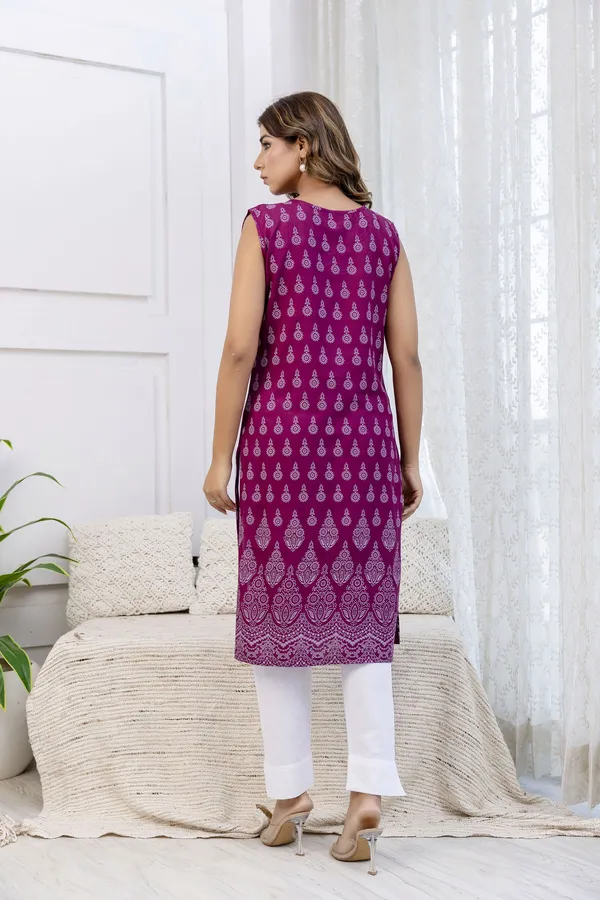 Purple_Satin_Printed_Sleeveless_Round_Neck_Kurta_For_Women