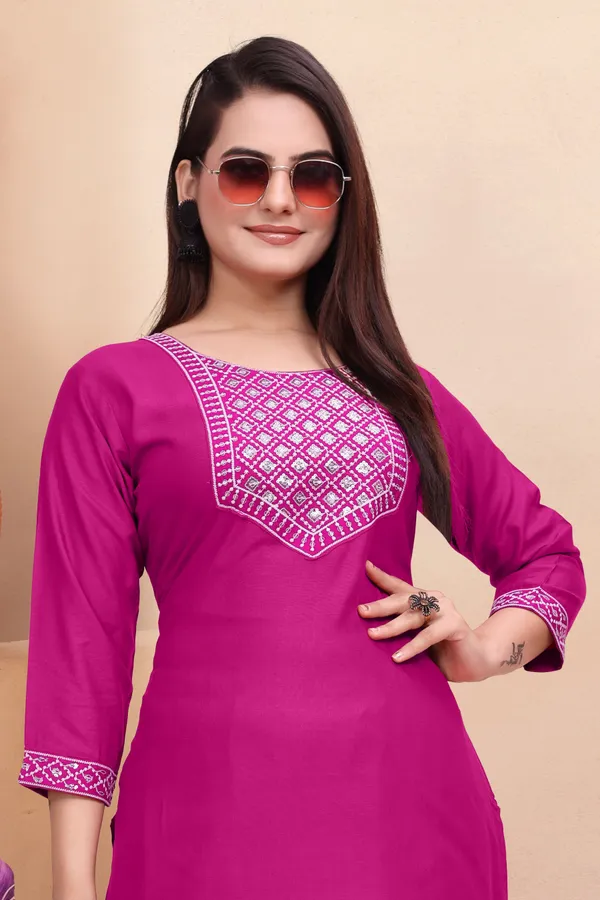 Pink_Cotton_Rayon_Embroidered_3/4_Sleeve_Round_Neck_Kurta_For_Women
